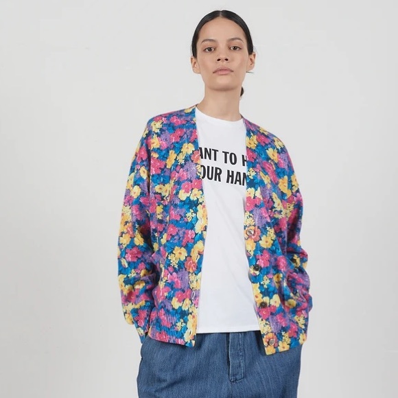 6397Floral Kurt Cardigan in Navy Floral